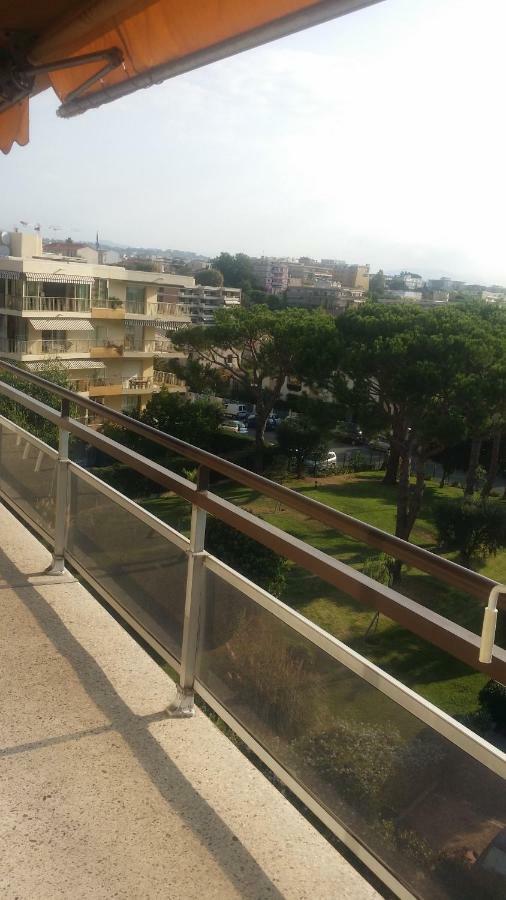 Apartment Heliotel Marine 4* Bord De Mer Saint-Laurent-du-Var Εξωτερικό φωτογραφία